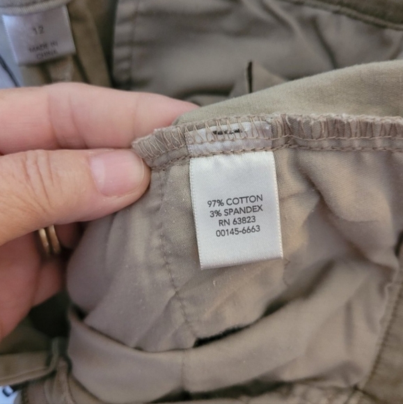 BUY 3, get 1 FREE (SEE DETAILS), Christopher & Banks Capri's (305) - Picture 9 of 10